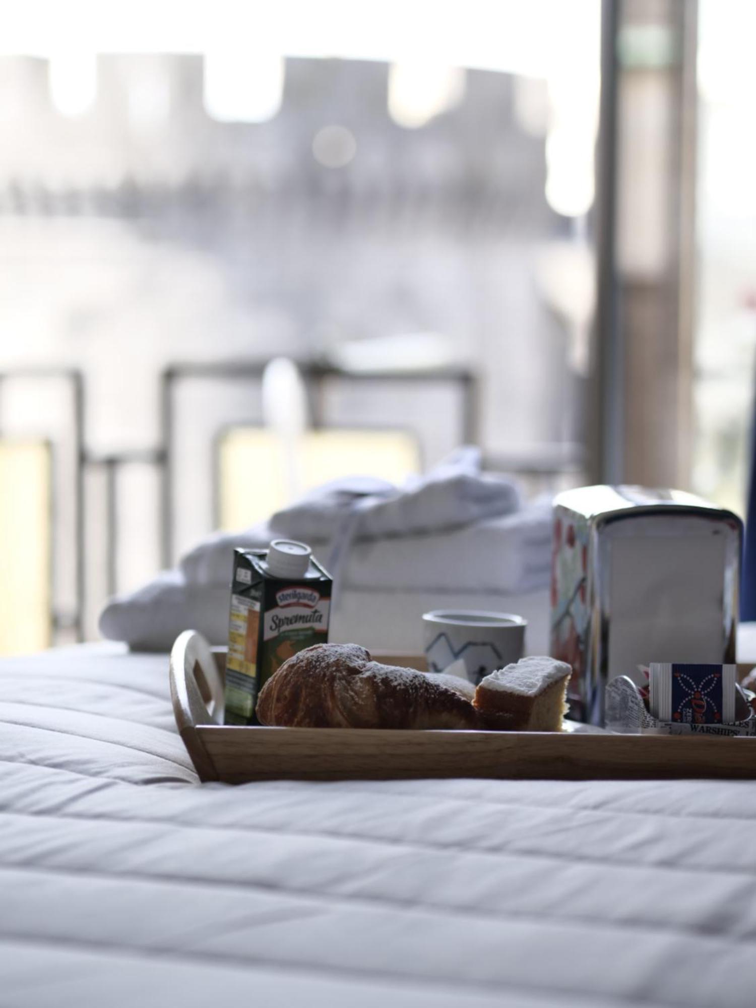 Bed and Breakfast Happy In Neapel Exterior foto