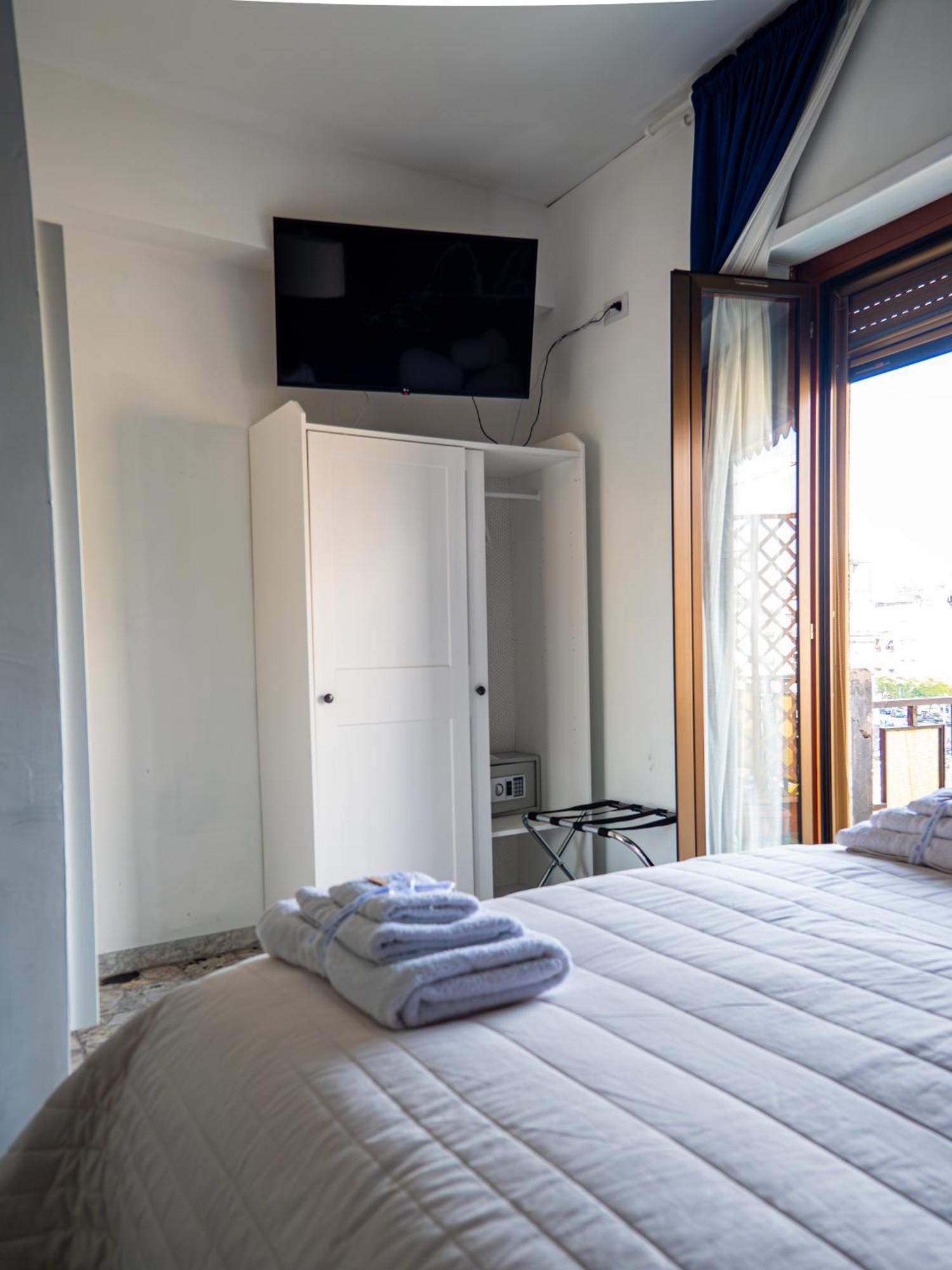 Bed and Breakfast Happy In Neapel Exterior foto